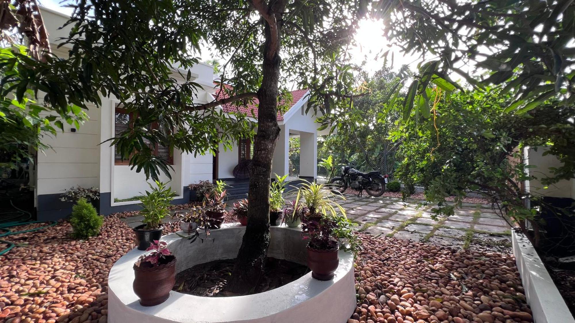Beautiful Village House With All Facilities. Alappuzha Экстерьер фото